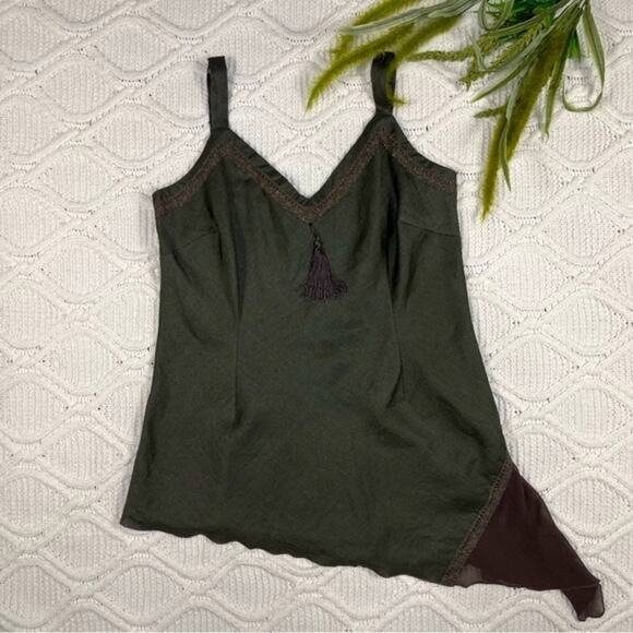 NWOT SOFT SURROUNDINGS |  Forest Green Linen & Silk Tassel Asymmetric Boho Top - Picture 2 of 14